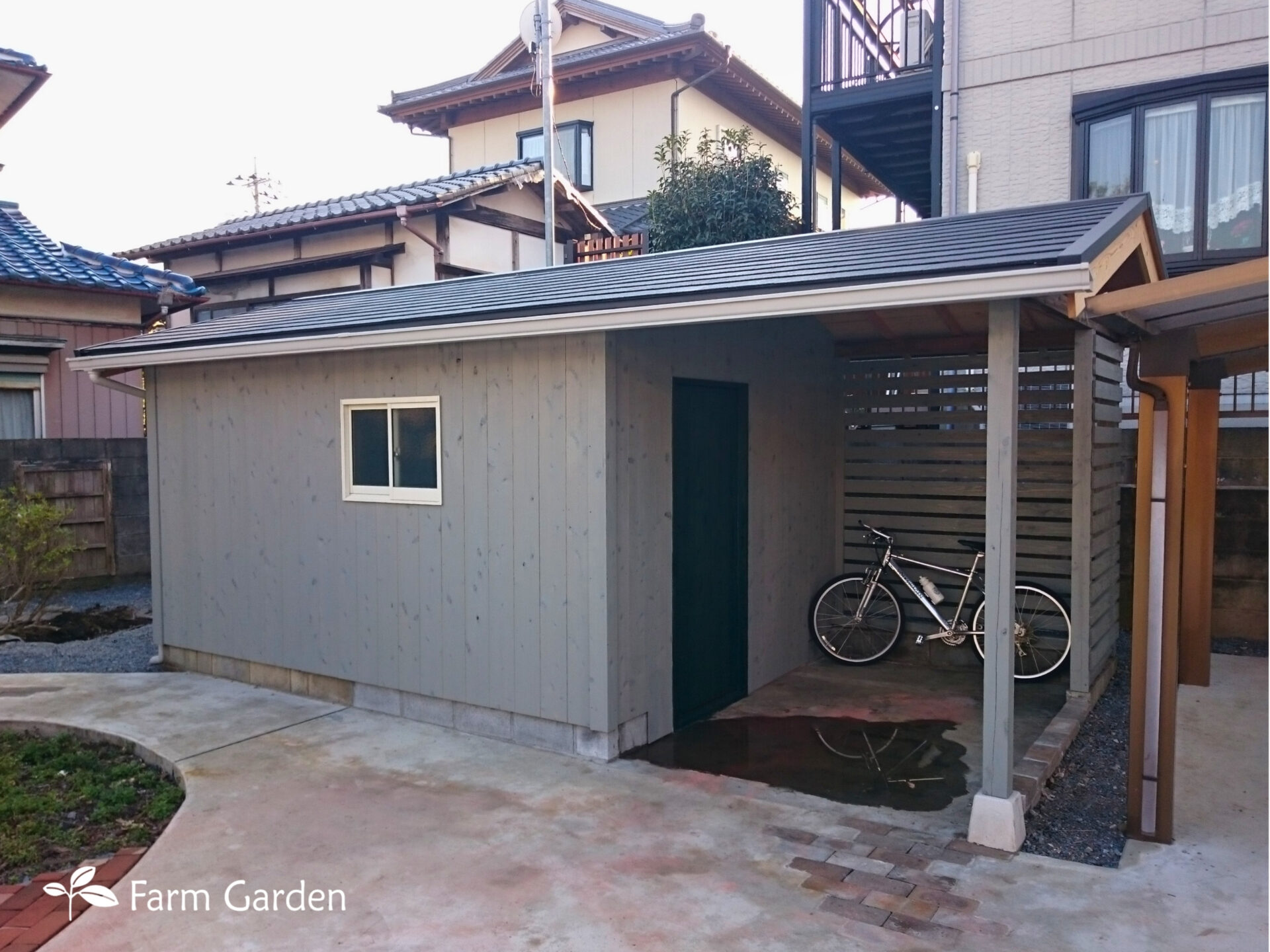 9 K（笠間）オリジナル物置小屋兼サイクルポート